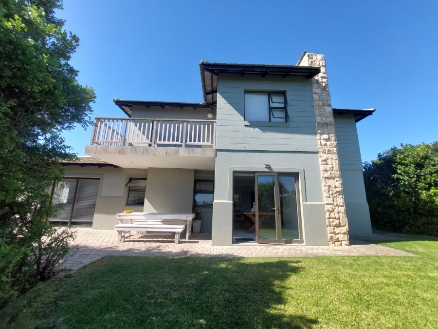 4 Bedroom Property for Sale in Hartenbos Landgoed Western Cape